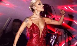 İrem Derici artık bir 'Showgirl'!
