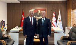 Tahmazoğlu KKTC’de temaslarda bulundu