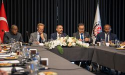 Yıldırım: "Diplomasiyi ticaretle, ticareti kalkınmayla birleştirmek istiyoruz"