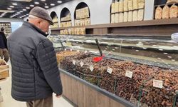 Ramazan'ın vazgeçilmezi hurmaya yoğun ilgi