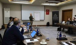 Bursa Business School'dan 'Yapay Zeka ile Verimlilik Eğitimi'