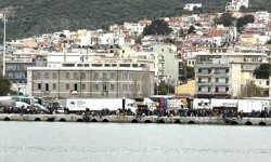 Midilli gümrüğü çarşamba gününe kadar kapalı