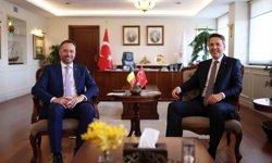 Bakan Bayraktar, Belçika Başbakan Yardımcısı Prevot ile görüştü