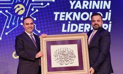 Bakan Kacır: ''Teknoloji girişimlerinin sermayesi akıl sermayesidir''