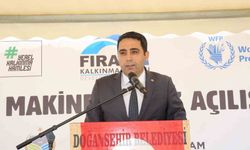 Doğanşehir'de buğday üretimine güç katacak ortak tarım makineleri parkı açıldı