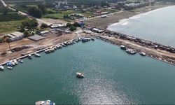Vali Masatlı, Dörtyol Balıkçı Barınağı'ndaki çalışmaları inceledi