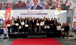 Çukurova'da 3. Kariyer Fuarı'nda iş arayanlarla işverenler buluştu