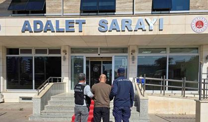 Antalya’da göçmen kaçakçılığı suçundan aranan şahıs yakalandı
