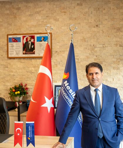 "Vizyon sahibi bireyler yetiştiriyoruz"