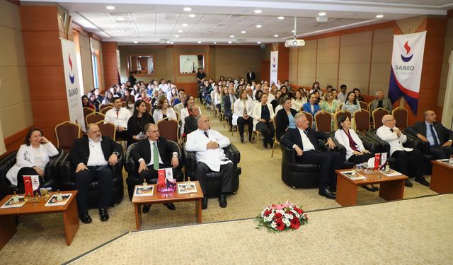 SANKO ÜNİVERSİTESİ’NDE  14 MART TIP BAYRAMI PROGRAMI DÜZENLENDİ