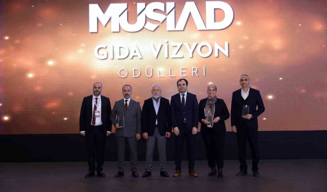 Muğla MÜSİAD üyelerinin kuruluşu Endemiks Tarım'a girişimcilik ödülü