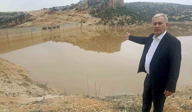 Altun, 'Gaziantep'e düşen yağış oranı Arabanlı çiftçilerin yüzü güldürdü'