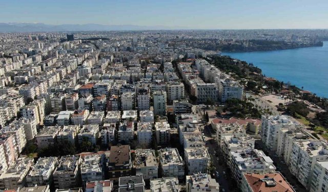 Antalya'da ocak ayında 5 bin 615 konut satıldı