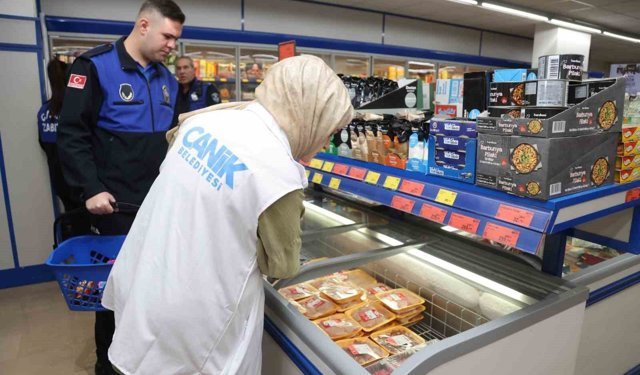 Canik'te marketlere sıkı denetim