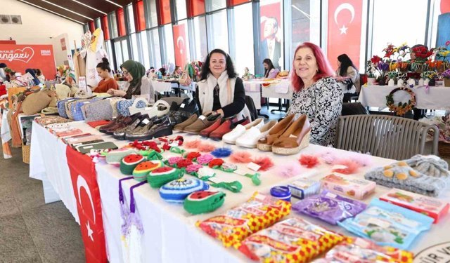 Girişimci kadınları bir araya getiren sokak