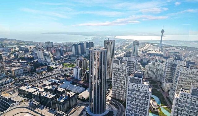 Kristal Kule'de teslimler başladı