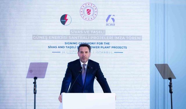 Türkiye ile Suudi Arabistan arasında 2 milyar dolarlık GES yatırımı için imzalar atıldı