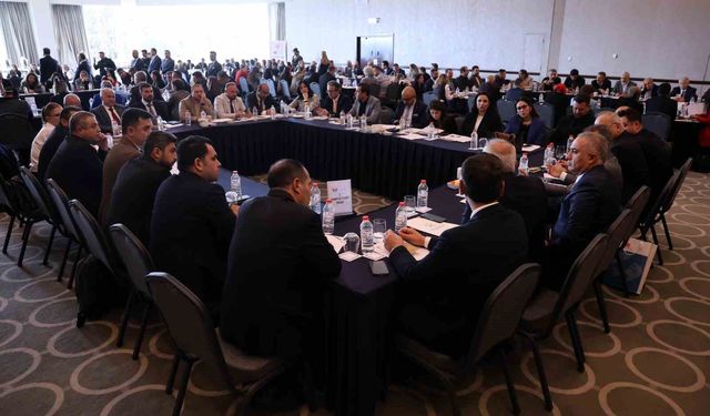 Adana'nın 2040 vizyonu bu çalıştayda belirleniyor