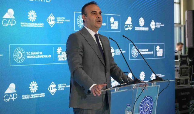 Bakan Kacır: 'Artık güven veren, istikrar üreten ve kalkınma yolculuğunu kararlılıkla sürdüren bir Türkiye var'