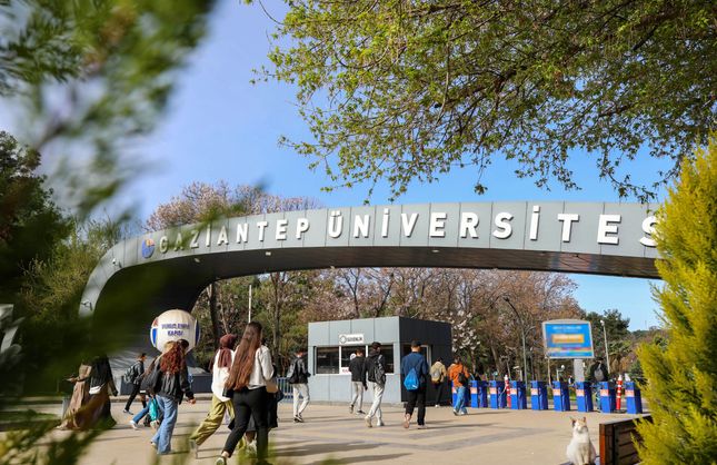 GAÜN EĞİTİM FAKÜLTESİ ÖĞRENCİLERİNE TÜBİTAK’TAN DESTEK