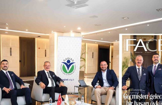 Bir kapakta iki kuşak: Face Dergisi’nden özel buluşma