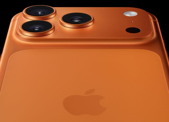 En güçlü ve gelişmiş Pro modelleri olan iPhone 17 Pro ve iPhone 17 Pro Max