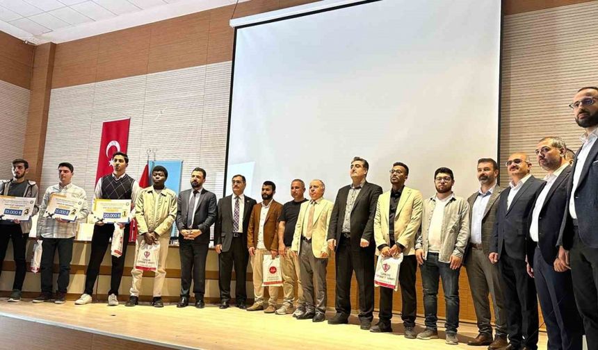 GİBTÜ öğrencisi bölge finalinde birincilik elde etti
