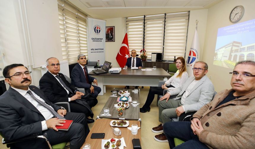 GAÜN REKTÖRÜ DOĞAN: “TÜRKİYE’NİN TEK GÖÇ ENSTİTÜSÜ KURUMLAR ARASI İŞ BİRLİKLERİYLE GÜÇLENECEK”