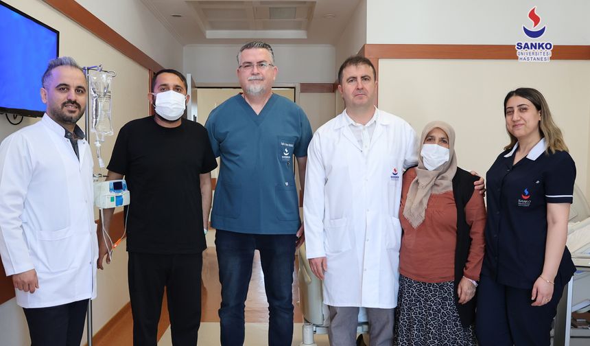 SANKO ÜNİVERSİTESİ HASTANESİ’NDE ANNEDEN OĞLUNA İKİNCİ HAYAT