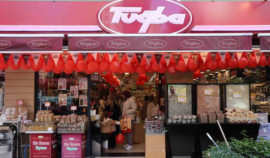 Yılın son günü kuruyemişçilerde adım atacak yer kalmadı