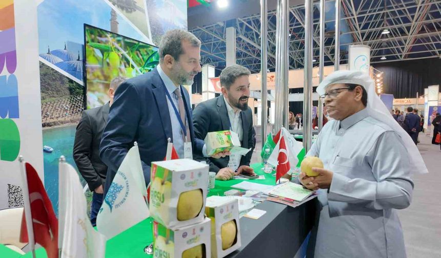 Gürsu armudu Cidde Turizm Fuarı'nda