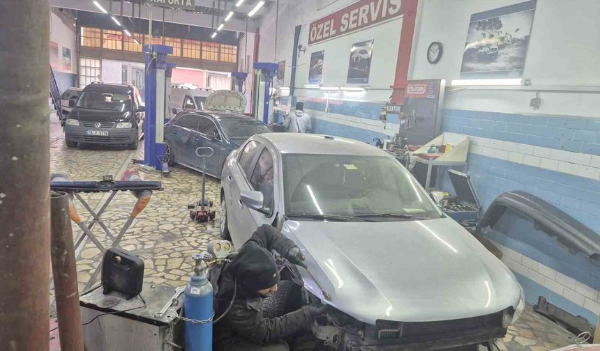 Kasko ile tamir olmayı bekleyen yüzbinlerce araçta parça krizi