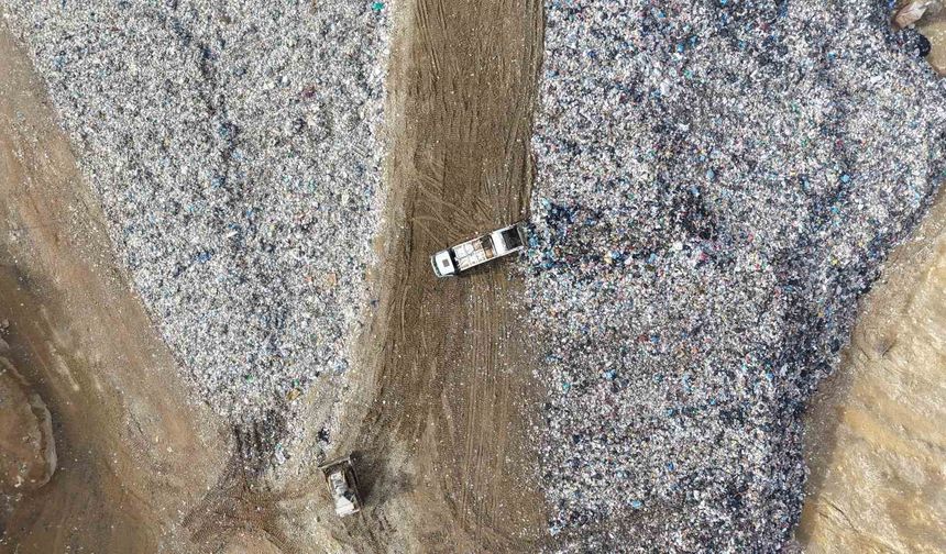 Çöpten gelen enerji: Bu tesiste yılda 5 milyon kilovat elektrik üretiliyor