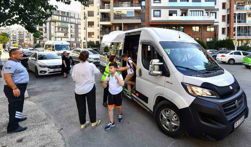 İzmir'de öğrenci servis ücretleri belli oldu