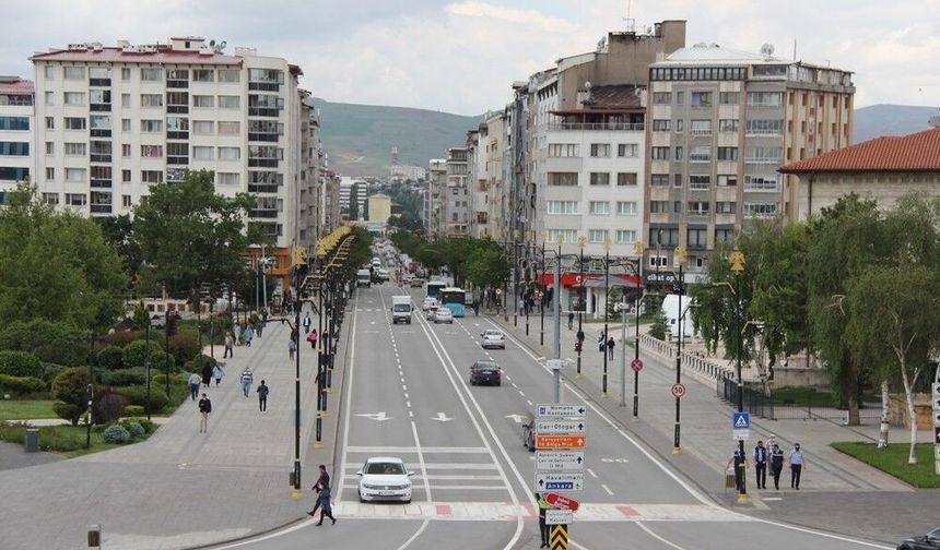 Sivas'ta yılın ilk ayında 696 konut, 111 iş yeri satıldı