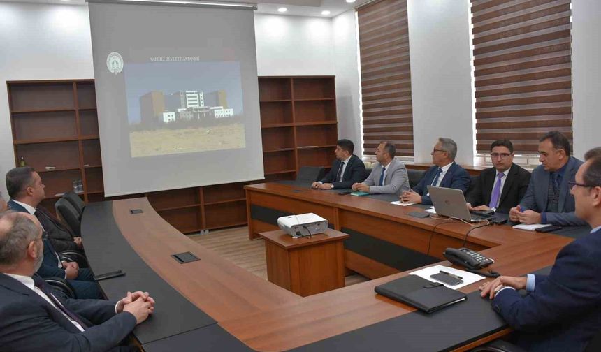 Salihli'de Mart ayı kamu yatırımları ve hizmetleri masaya yatırıldı