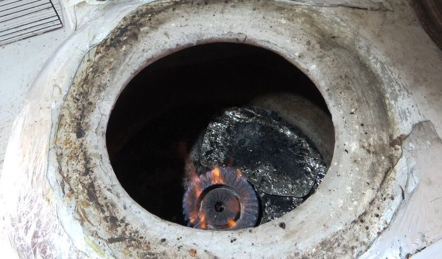 3 çocuk annesi kadın ürettiği ekmeklerle aile bütçesine katkı sağlıyor