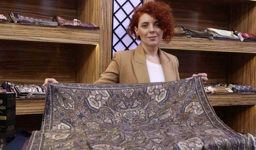 Anadolu'nun sembolleri eşarplarda dile geliyor