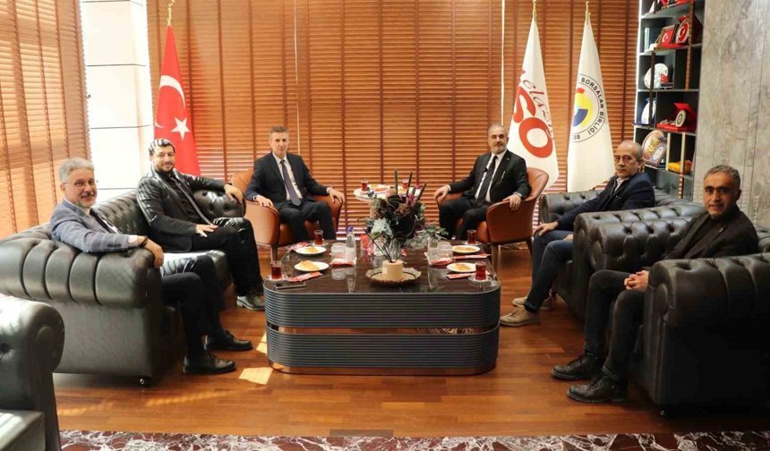 Başkan Alan, 'Üniversite ve iş dünyası arasında yapılacak her türlü iş birliğinde üzerimize düşeni yapmaya hazırız'