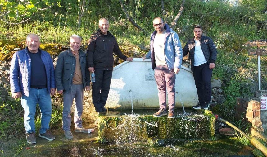 Burhaniye'de çeşmelerden fışkıran sular bereketli sezon umutlarını artırdı