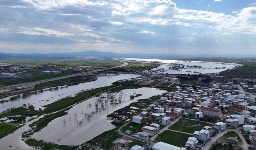 Bursa'da bol yağışlar çeltik ve ikinci ürün yasağını kaldırdı