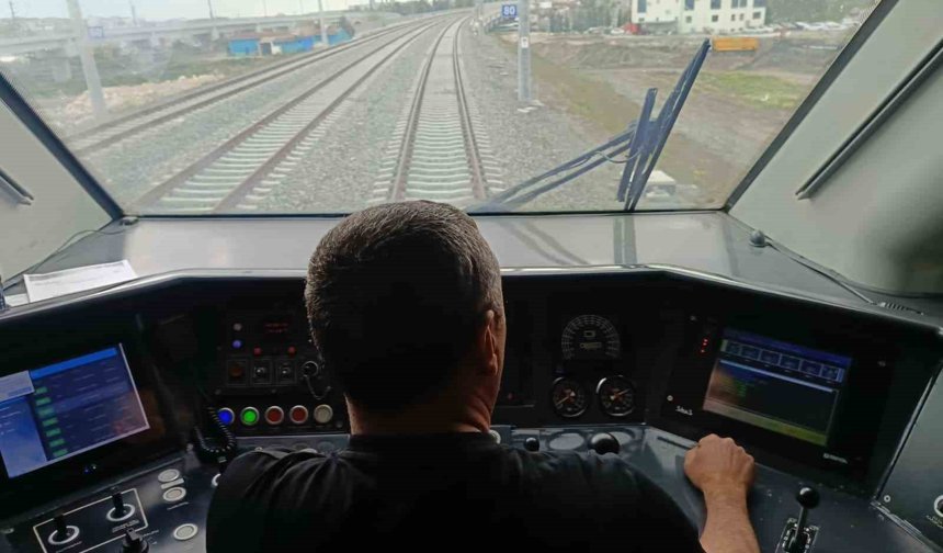 Edirne İstanbul'a komşu oluyor, Vali Sezer test sürüşüne katıldı