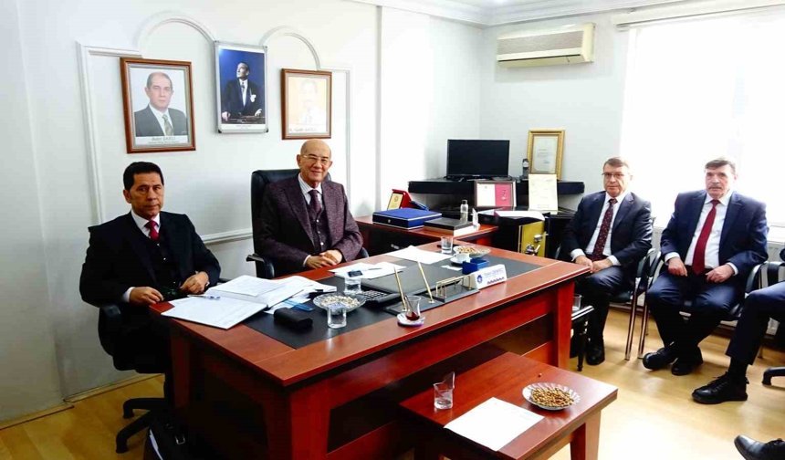 Esnafın kredi talepleri Tavşanlı'daki bölge toplantısında masaya yatırıldı