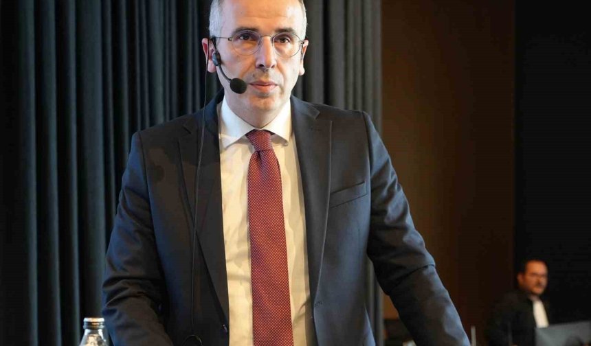 Perçin: 'Borç stokumuz 17 milyardan 6,7 milyara düştü'