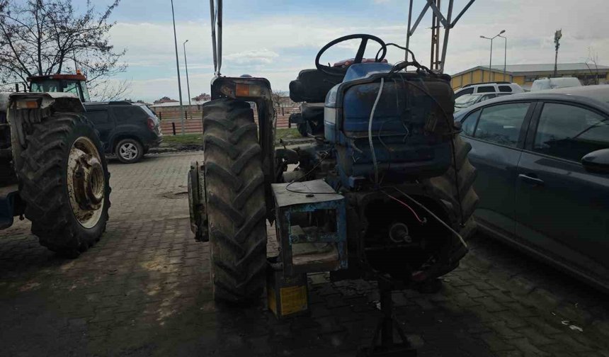 Sezon öncesi tamircilerde traktör yoğunluğu