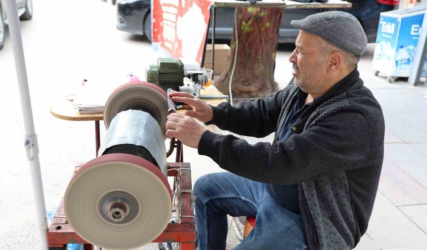 Aksaray'da bıçakçıların kurban mesaisi