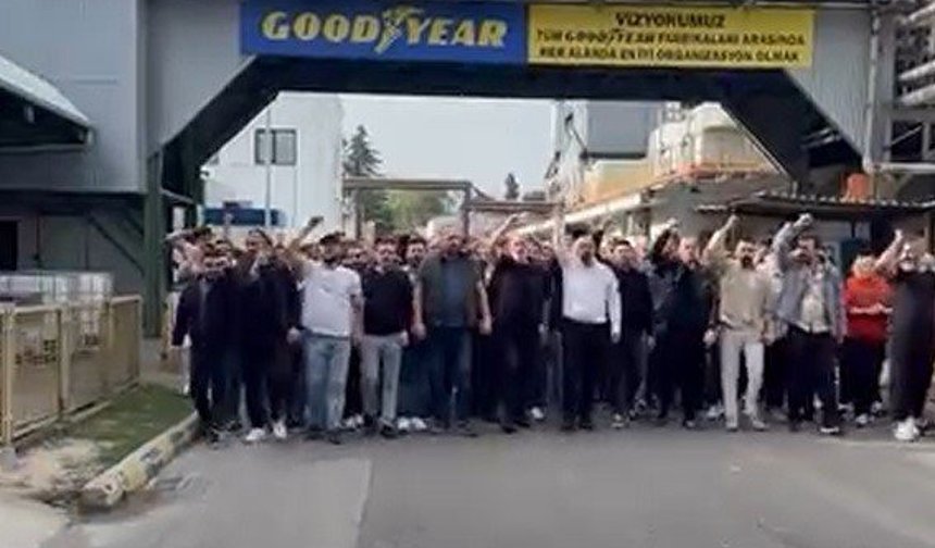 Goodyear fabrikasında vardiya sloganlarla değişti