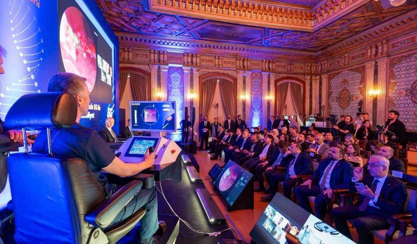 İstanbul'dan Muş'taki hastaya 5G ile böbrek taşı ameliyatı