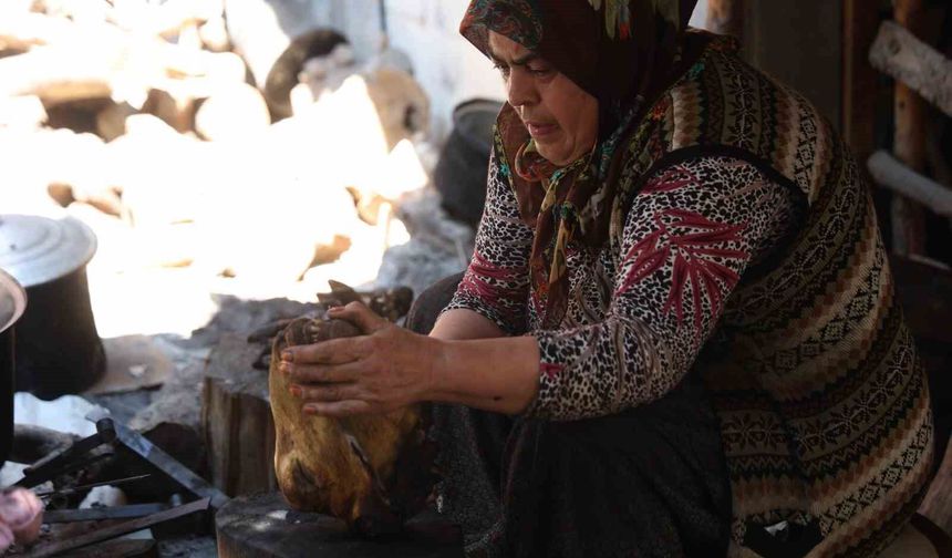Kurbanlar kesildi, kelleler ütülmeye başladı