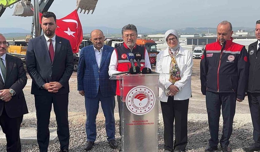 Tarım ve Orman Bakanı Yumaklı'dan Gönen Sera OSB'ye ziyaret